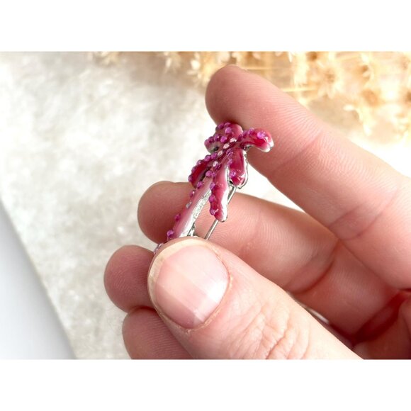 Fuchsia Pink Rhinestoned Palm Tree Figural Vintage Costume Jewelry Brooch - Picture 6 of 10